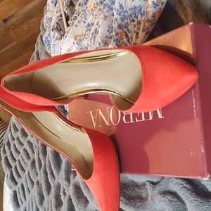Merona coral suede 7 and 1/2 shoes